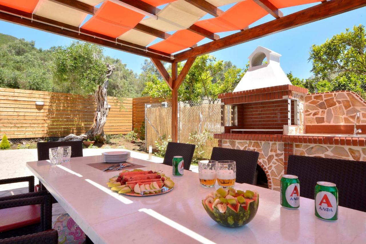 La Casa Del Sole Villa Halikounas Bagian luar foto
